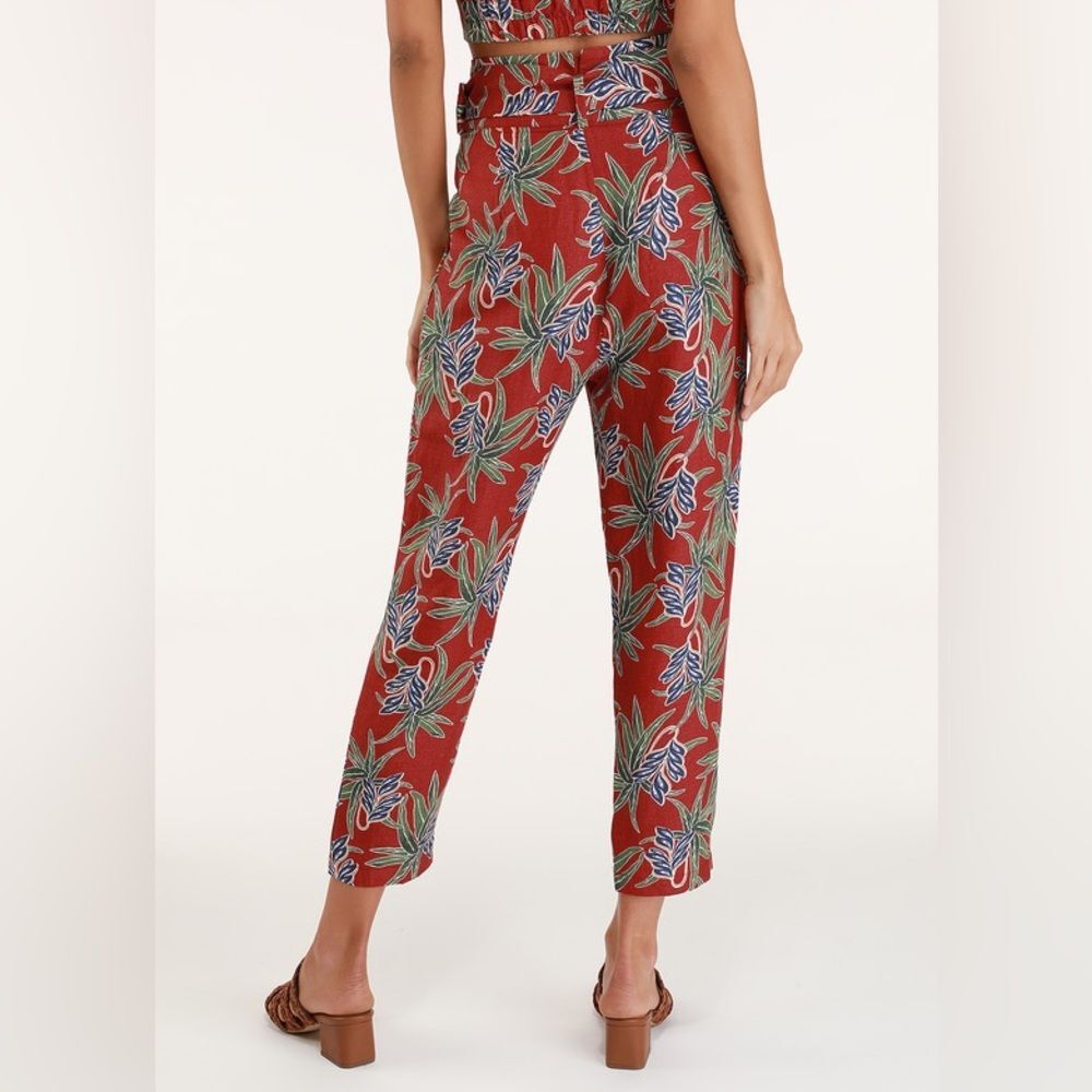 Lulus Moon River Linen Blend Paperbag Belted Crop Pants Red Tropical S - Picture 3 of 11